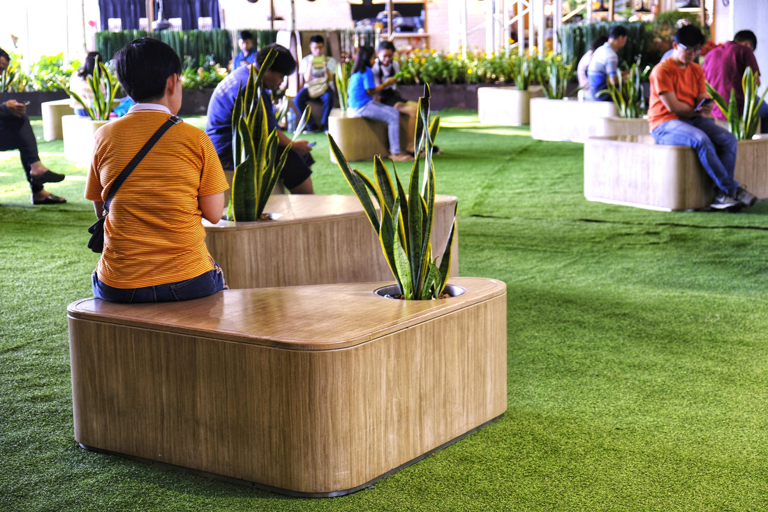 5 Ways to Use Artificial Grass Indoors