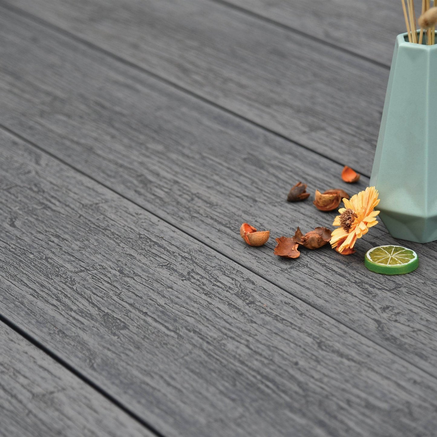 Light Grey Wide Max Woodgrain Board 3.66m - Tuda Grass