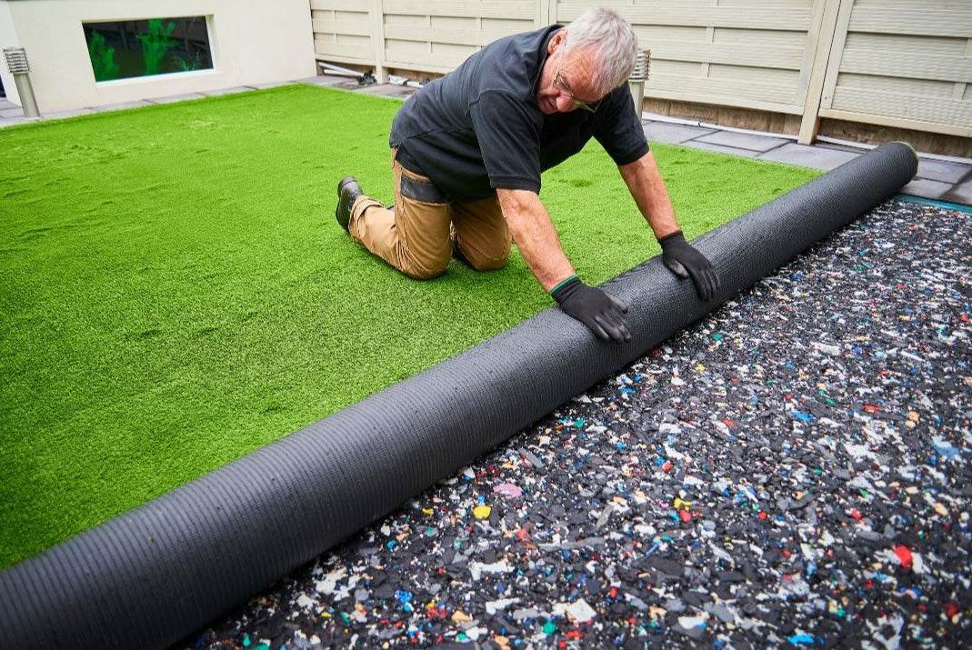How to Install Artificial Grass - Tuda Grass