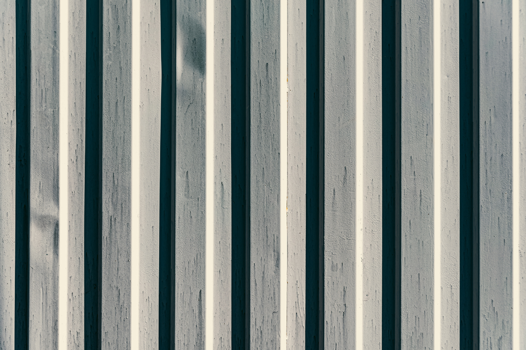 Slatted Cladding vs PVC: Which is Best? – Tuda Grass
