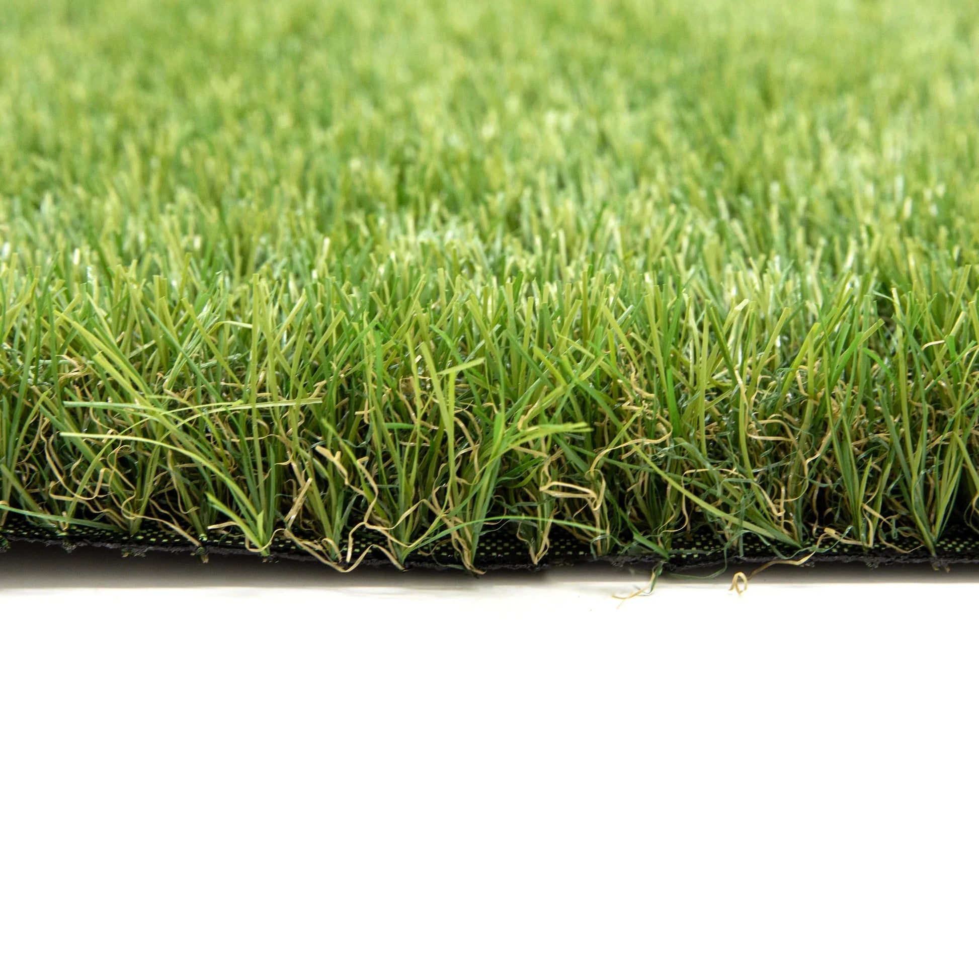 Valencia 38mm Artificial Grass Sample - Tuda Grass