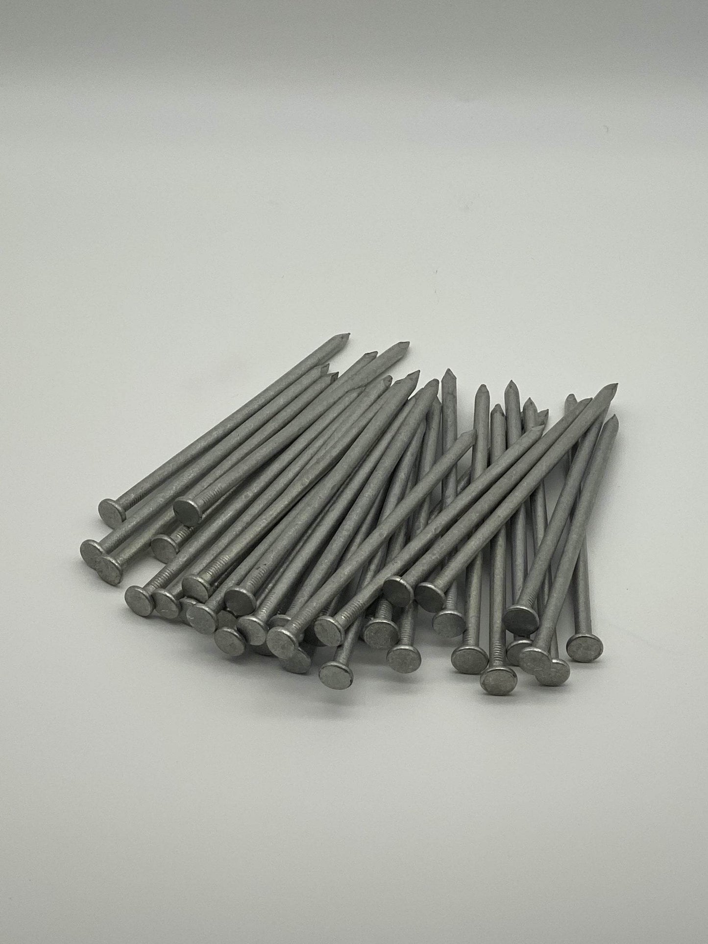 50 Artificial Grass Fixing Nails - Tuda Grass